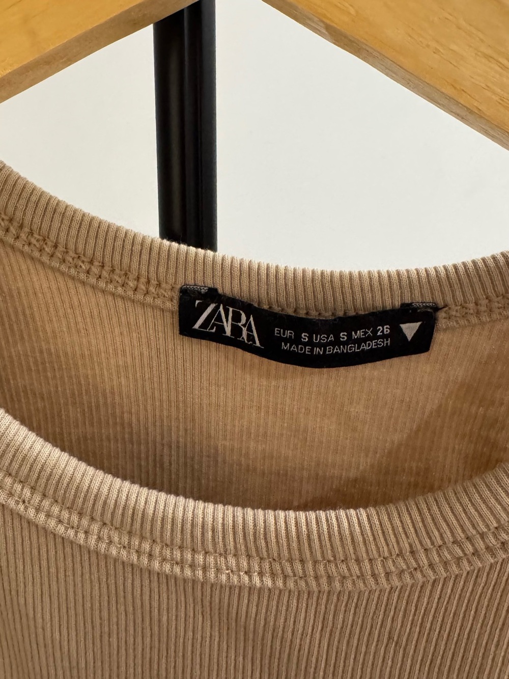 Zara Tan Ribbed Racerback Tank - Picture 2 of 3